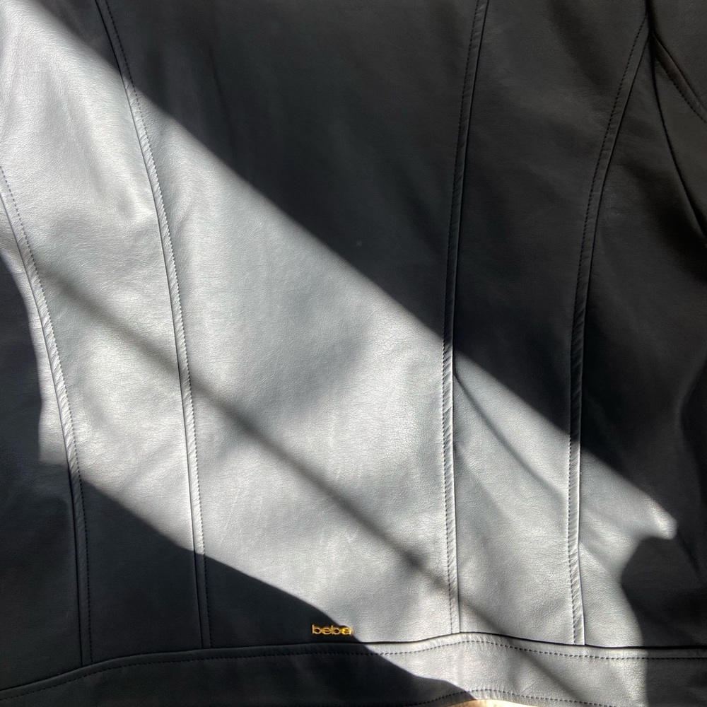 Jacket - Picture 3 of 6